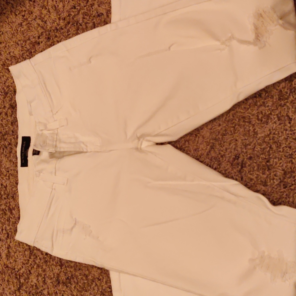 3/$20🎈 Banana Republic white distressed jeans